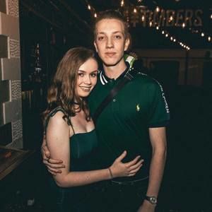 Meet your Posher, Lucy